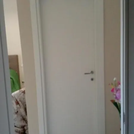 La Rosa Rossa Guest house *